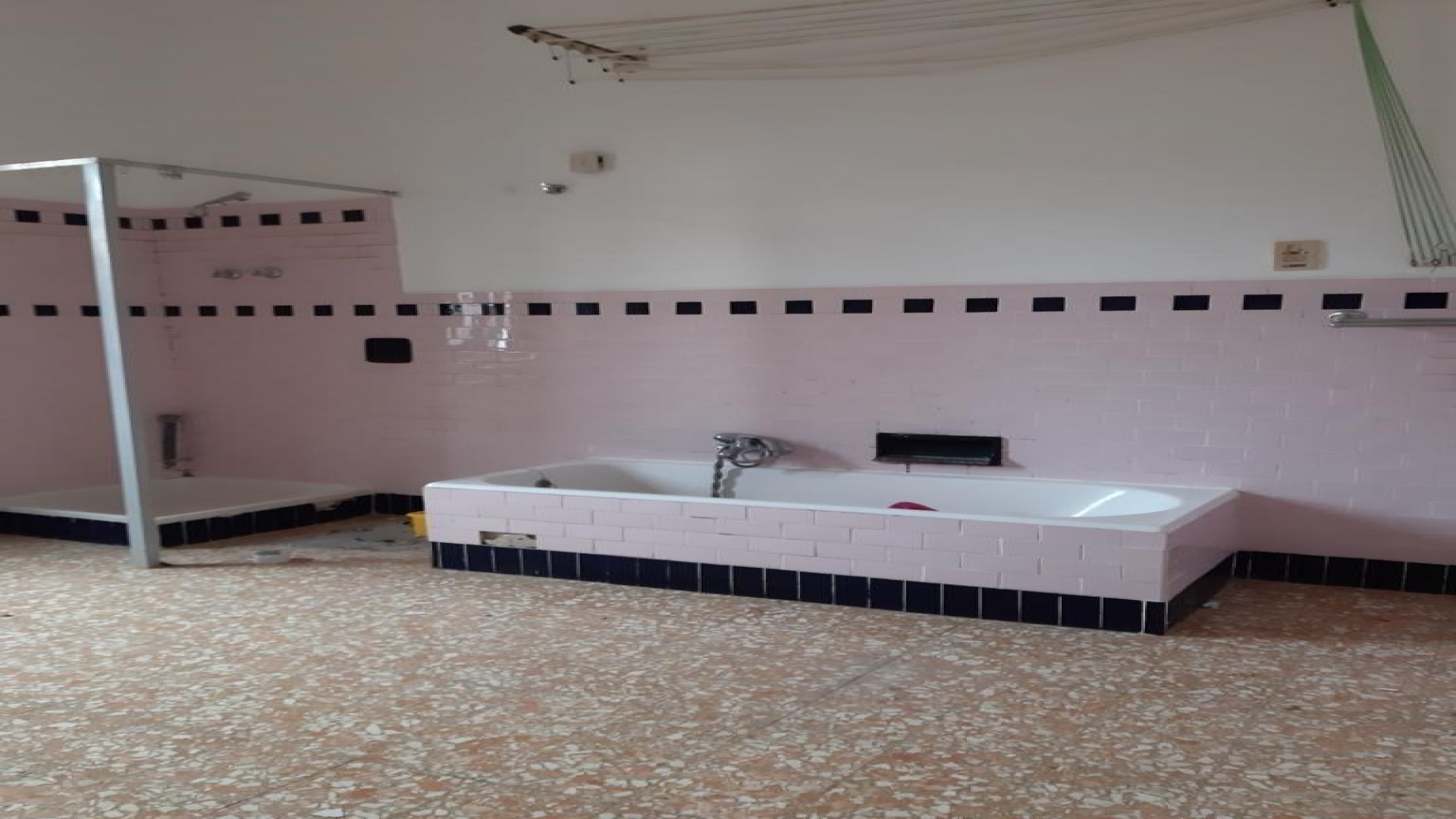 Centro Residenziale, 3 Bedrooms Bedrooms, ,2 BathroomsBathrooms,Appartamento,Vendita,1217
