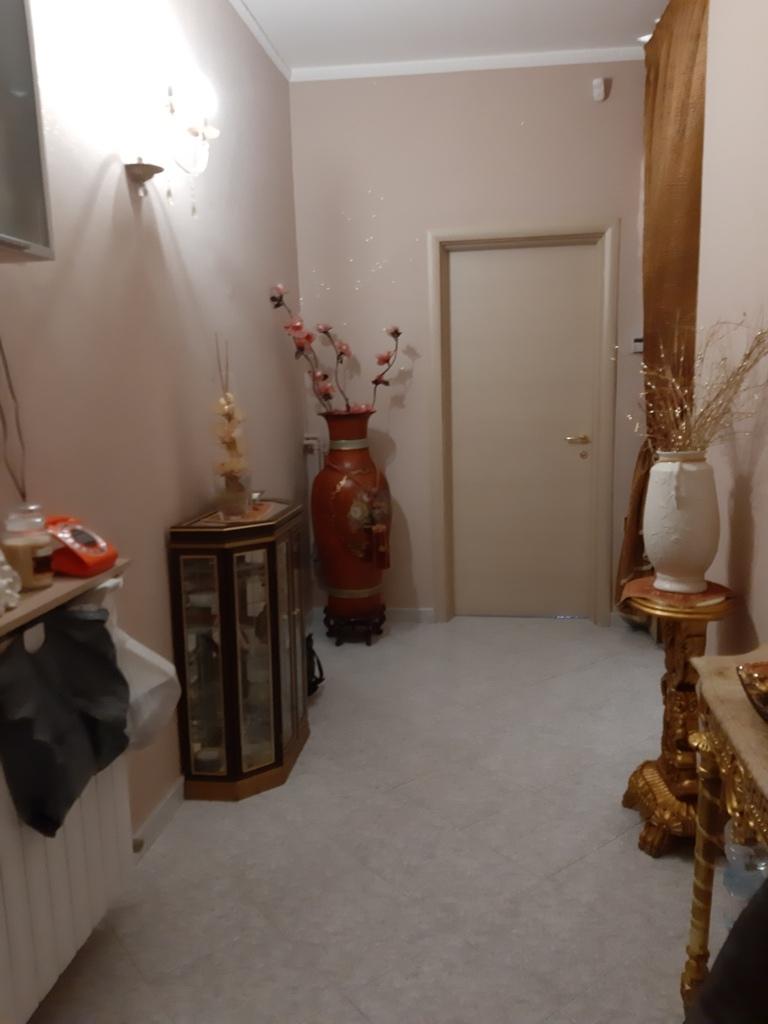 Centro Storico, 3 Bedrooms Bedrooms, ,1 BagnoBathrooms,Appartamento,Vendita,1127