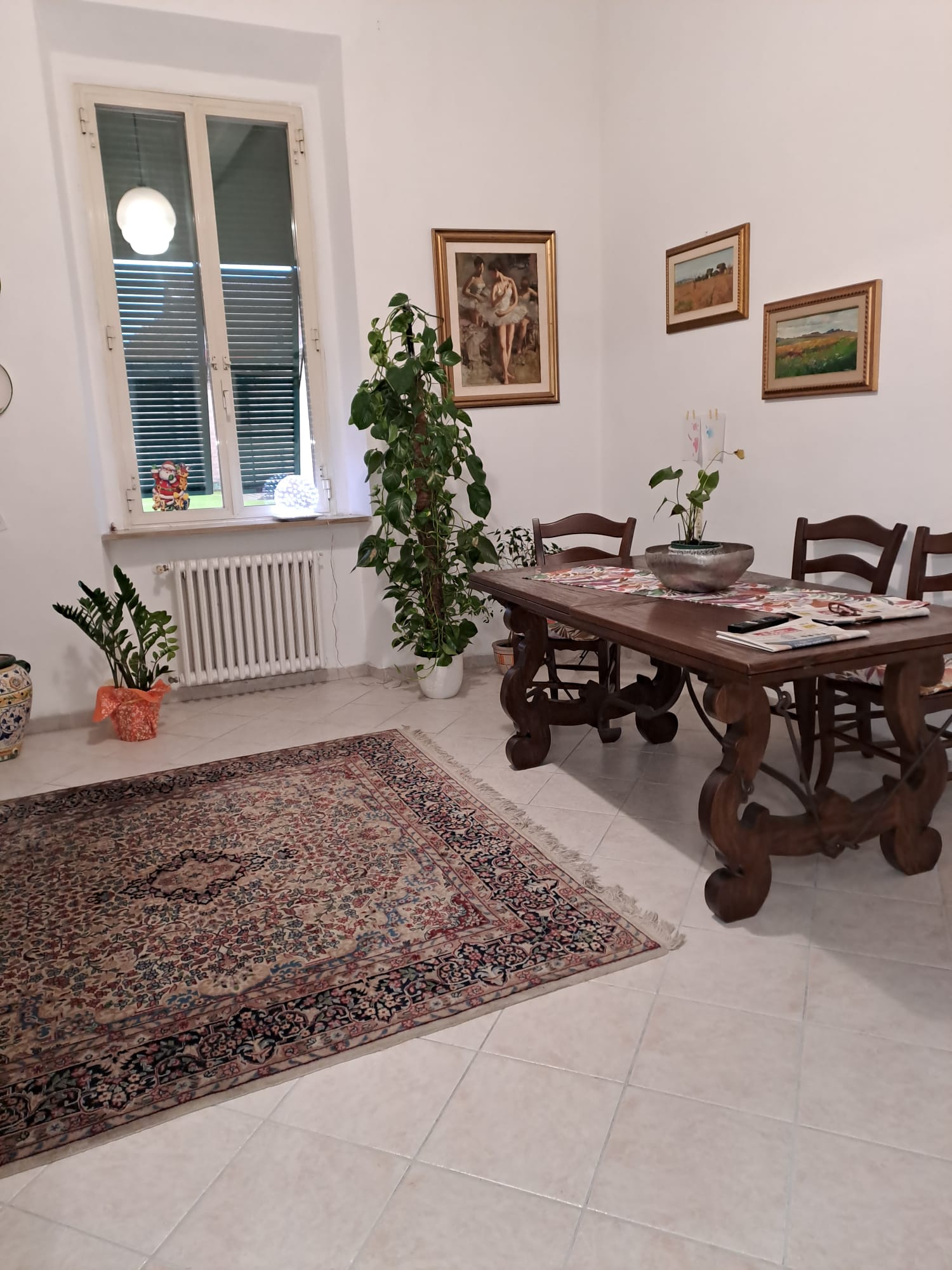 Centro Residenziale, 4 Bedrooms Bedrooms, ,1 BagnoBathrooms,Appartamento,Vendita,1320