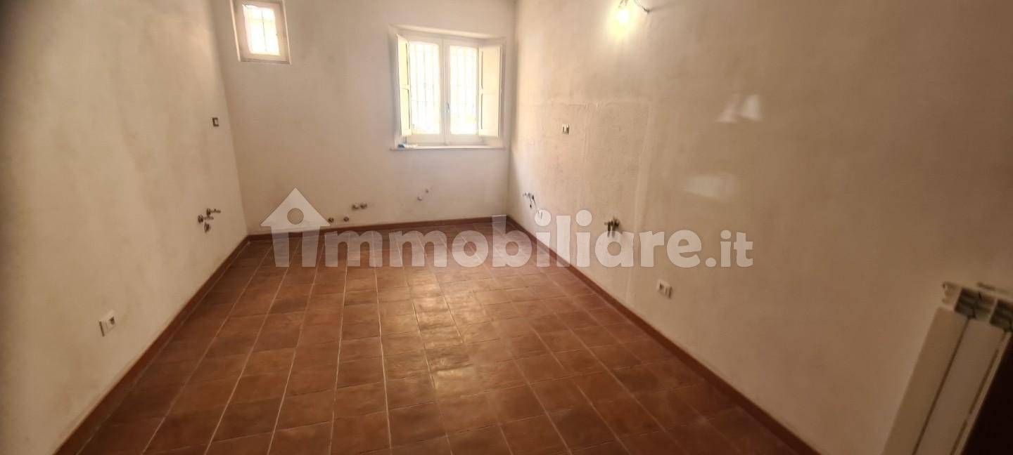 Centro Storico, 3 Bedrooms Bedrooms, ,2 BathroomsBathrooms,Indipendente,Vendita,1350