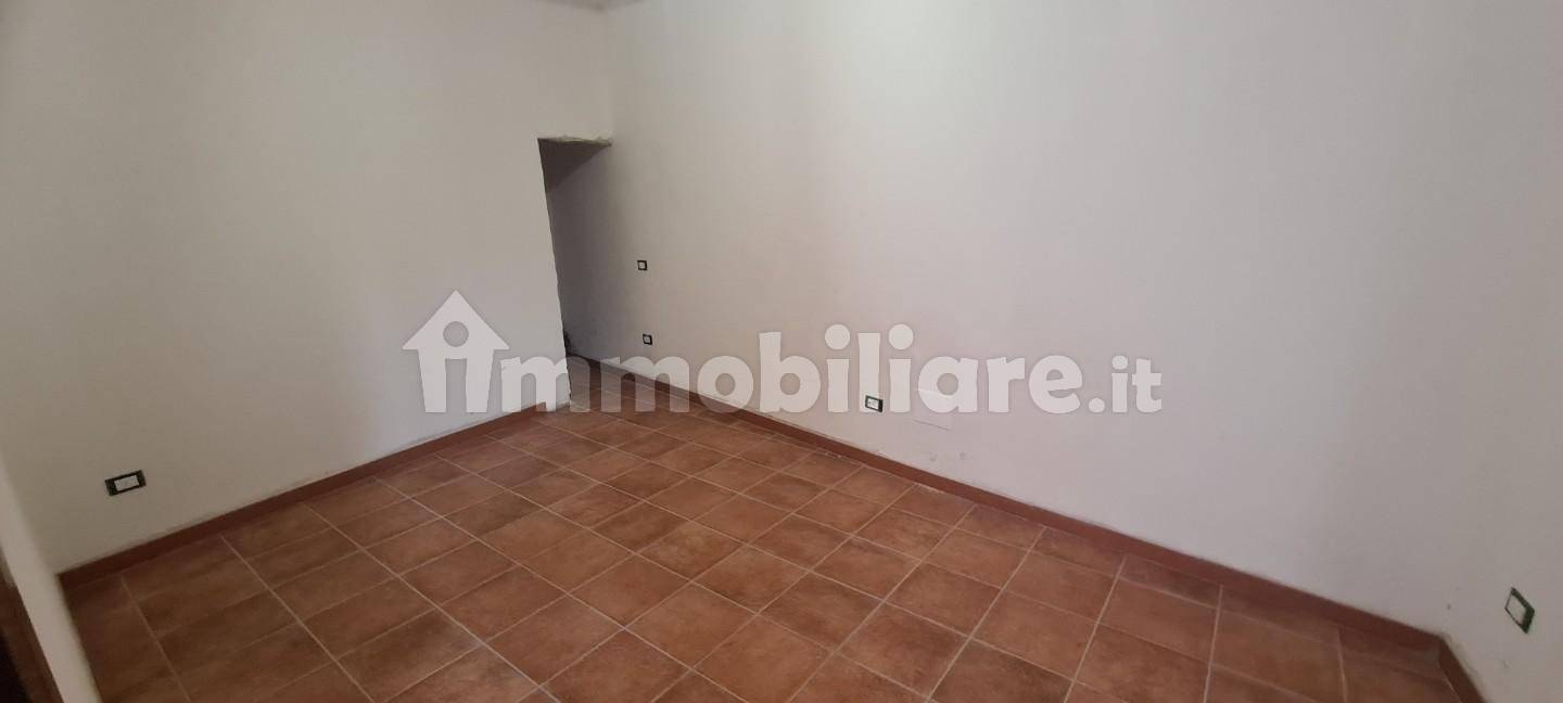 Centro Storico, 3 Bedrooms Bedrooms, ,2 BathroomsBathrooms,Indipendente,Vendita,1350