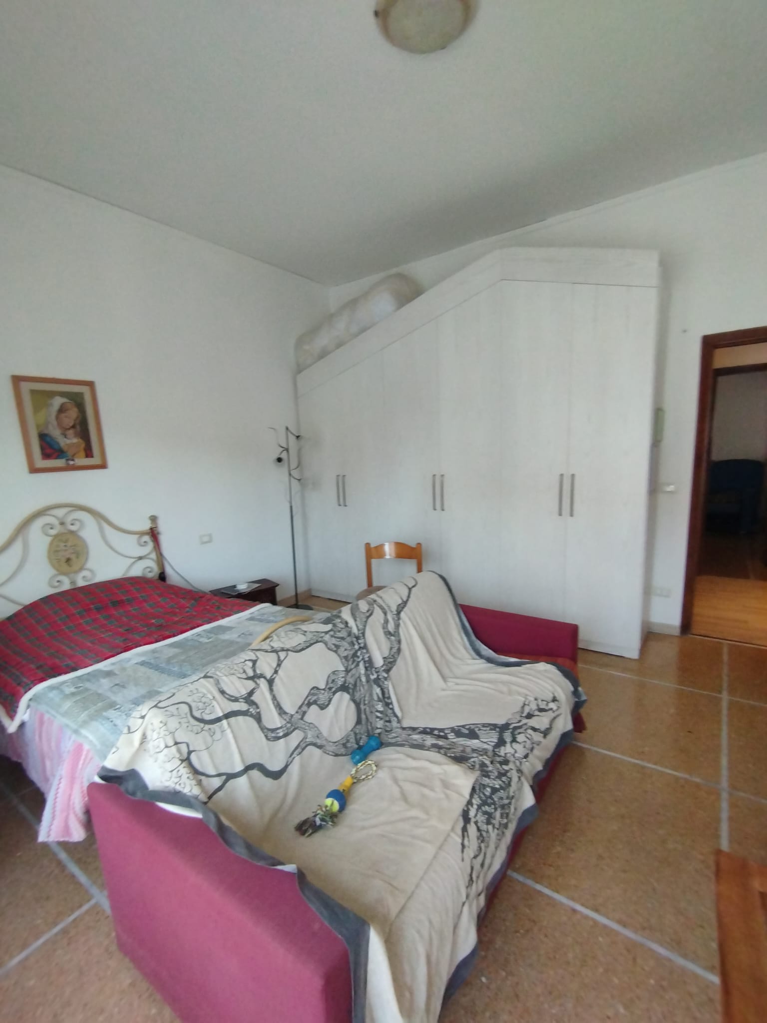 Periferia Sud, 4 Bedrooms Bedrooms, ,2 BathroomsBathrooms,Appartamento,Vendita,1389