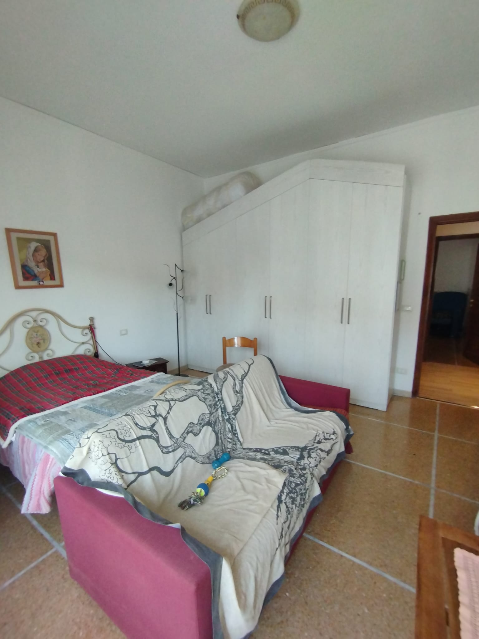 Periferia Sud, 4 Bedrooms Bedrooms, ,2 BathroomsBathrooms,Appartamento,Vendita,1389