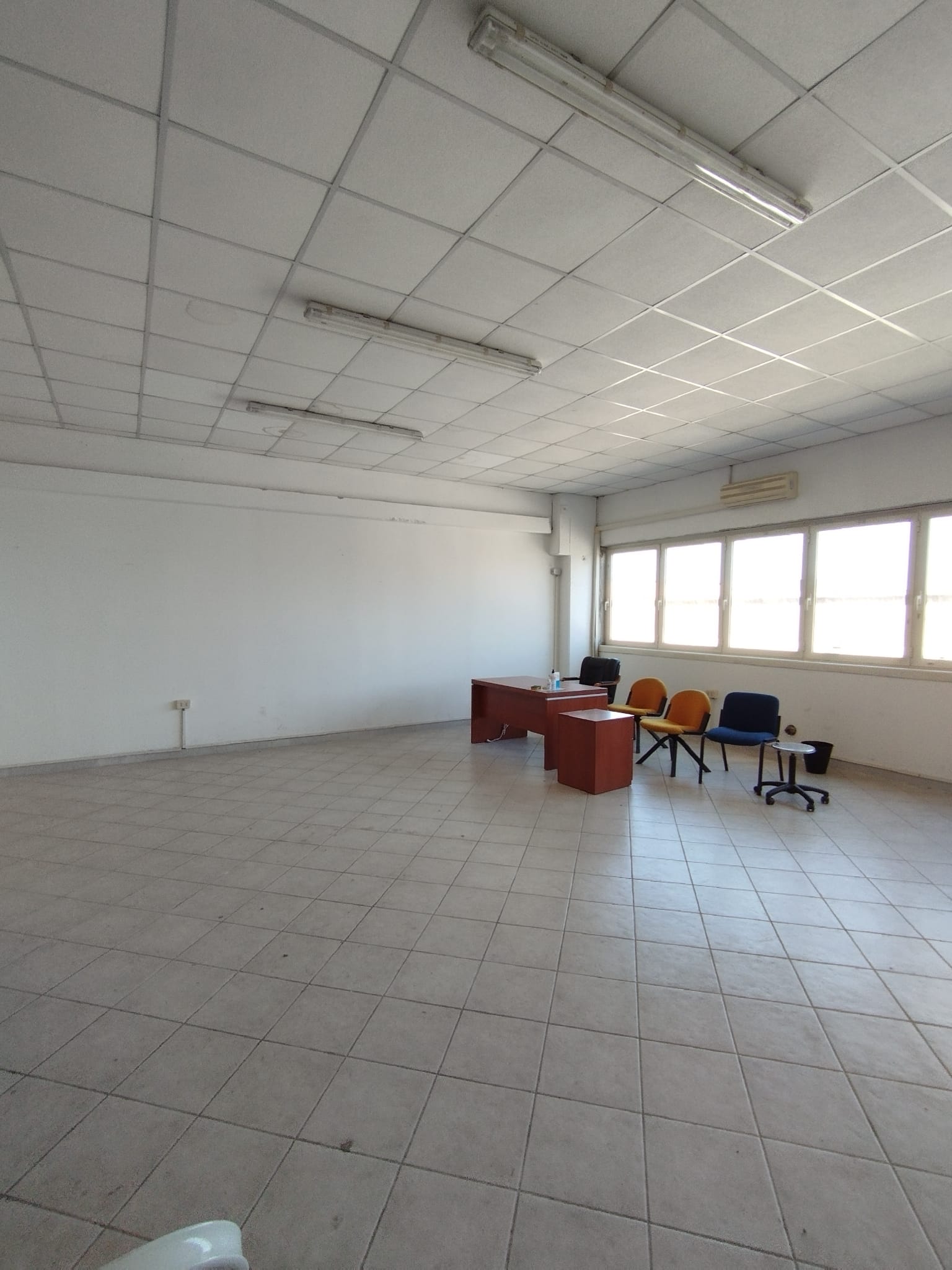 Periferia Nord, 1 Camera da Letto Bedrooms, 1 Stanza Rooms,1 BagnoBathrooms,Ufficio,Vendita,1400