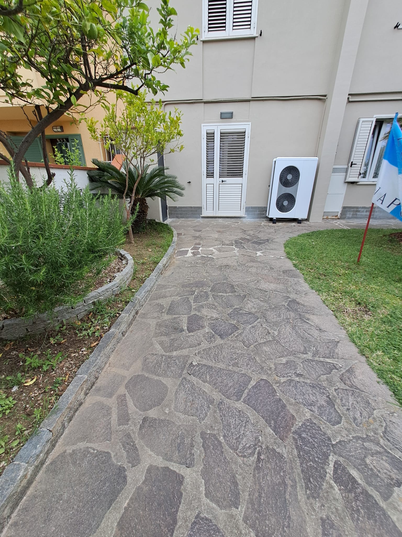 2 Bedrooms Bedrooms, ,1 BagnoBathrooms,Indipendente,Vendita,1475