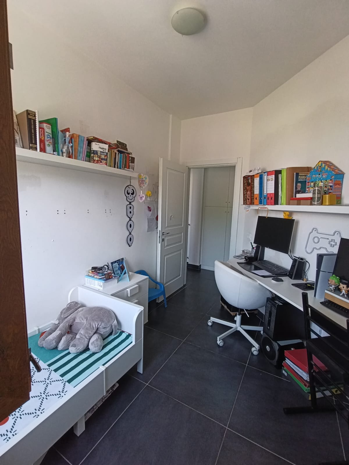 Periferia Sud, 3 Bedrooms Bedrooms, ,2 BathroomsBathrooms,Appartamento,Vendita,1480