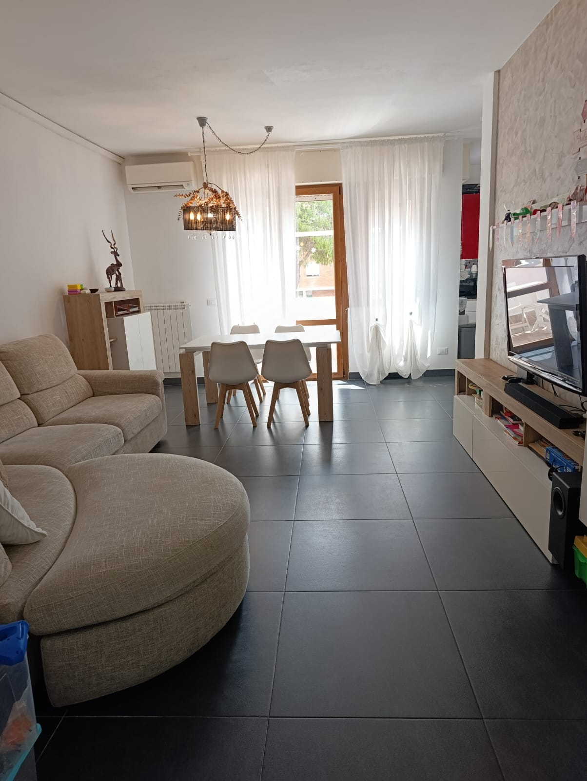 Periferia Sud, 3 Bedrooms Bedrooms, ,2 BathroomsBathrooms,Appartamento,Vendita,1480